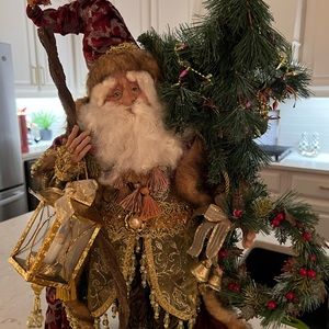 BEAUTIFUL VINTAGE MARK ROBERTS SANTA-25” TALL-EXQUISITE DETAIL! RETIRED PIECE.